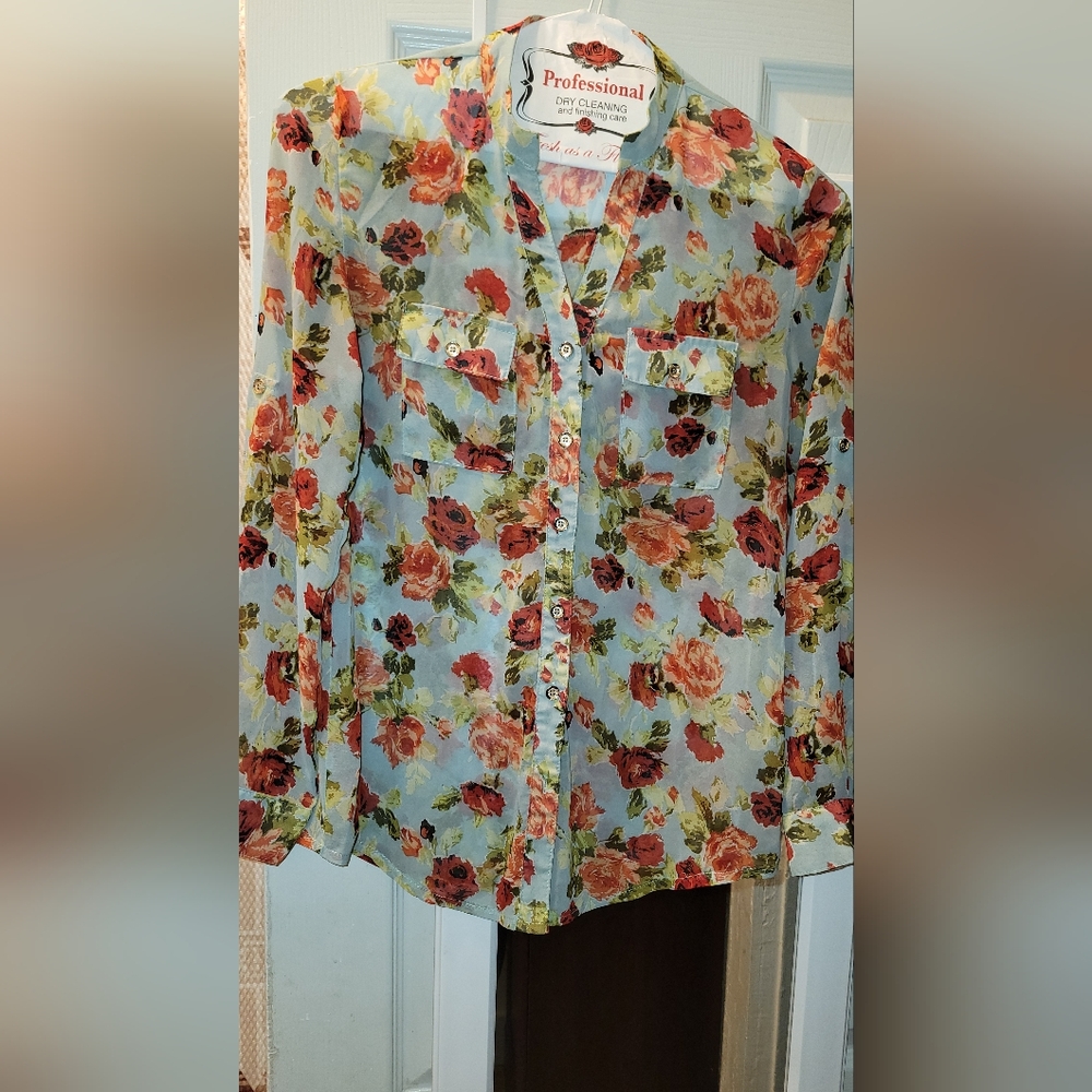 Medium Floral blouse